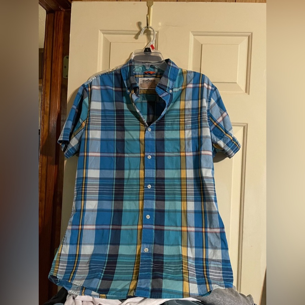 Urban Pipeline Multicolor Plaid Button Down Shirt